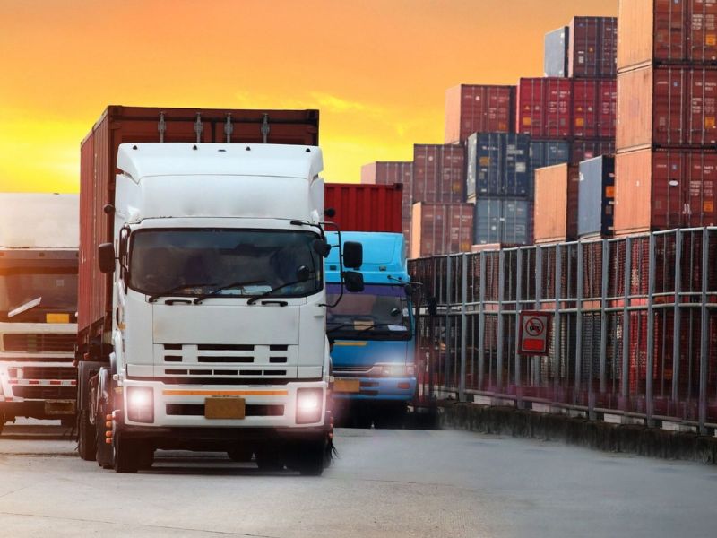 Logistic là gì? Vai trò của logistic trong môi trường kinh doanh quốc tế hiện nay. 6 Logistic là gì? Vai trò của logistic trong môi trường kinh doanh quốc tế hiện nay.