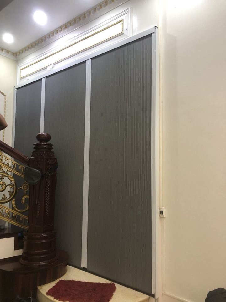 Demo cửa nhôm kính