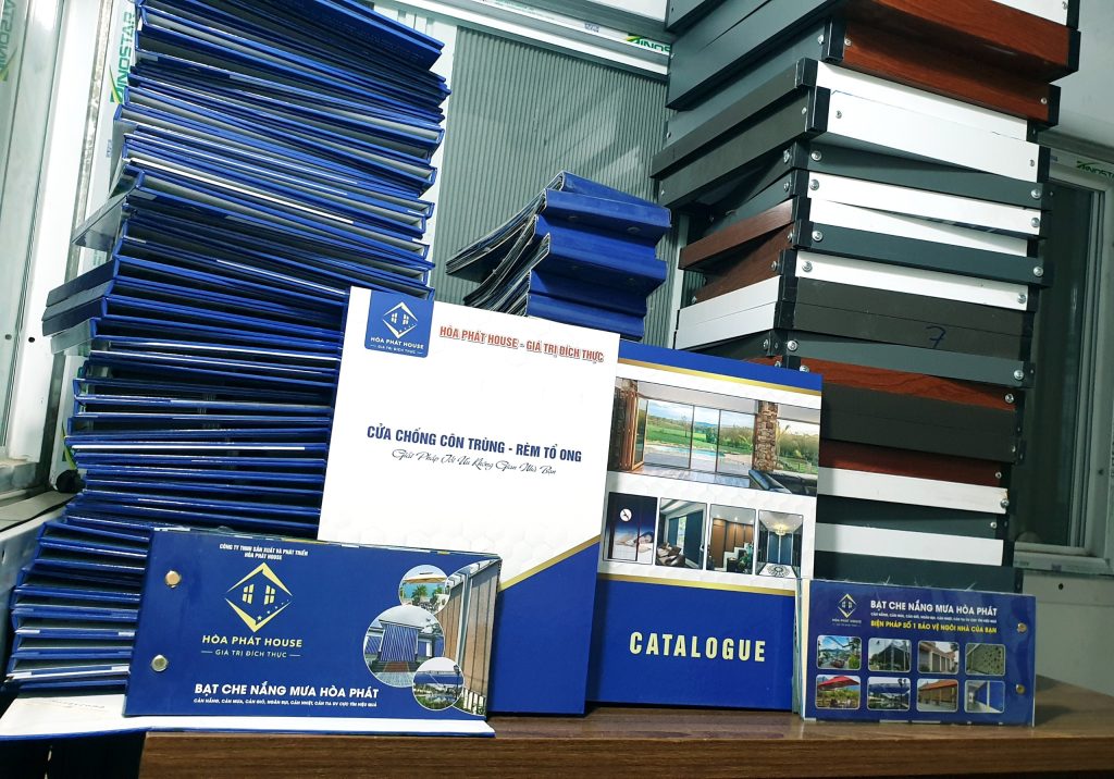 Demo cửa nhôm kính